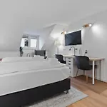 Flatista Homes - Luise * München