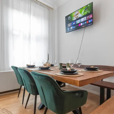 Apartment Flatista Homes - Luise *