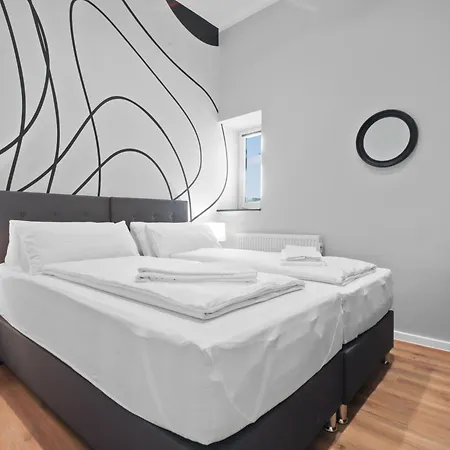 Flatista Homes - Luise 公寓 *