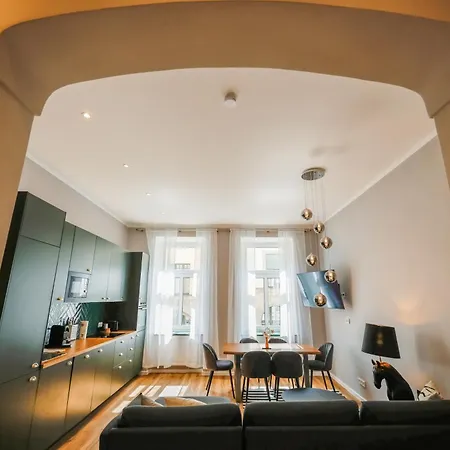 Flatista Homes - Luise *