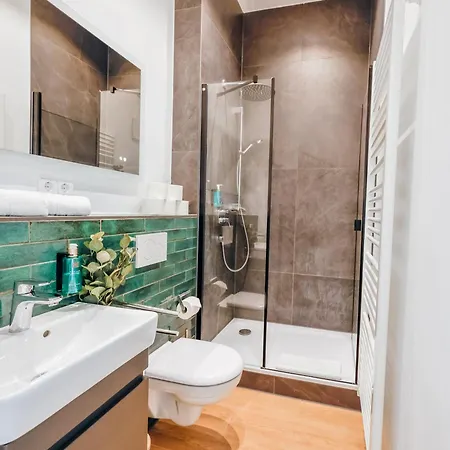 شقة Flatista Homes - Luise *