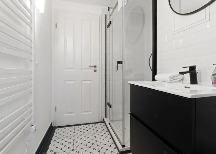 Flatista Homes - Luise Appartement *